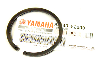Yamaha RD250 Gearbox Bearing Clip Number 3