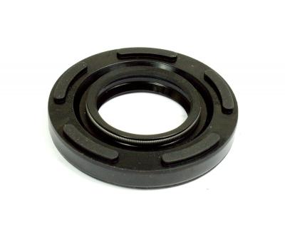 Kawasaki KH400 Crank Seal Centre