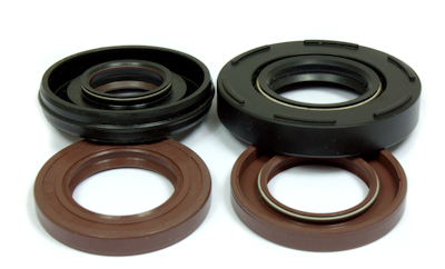 Suzuki GT550 Crankshaft Oil Seal Kit 